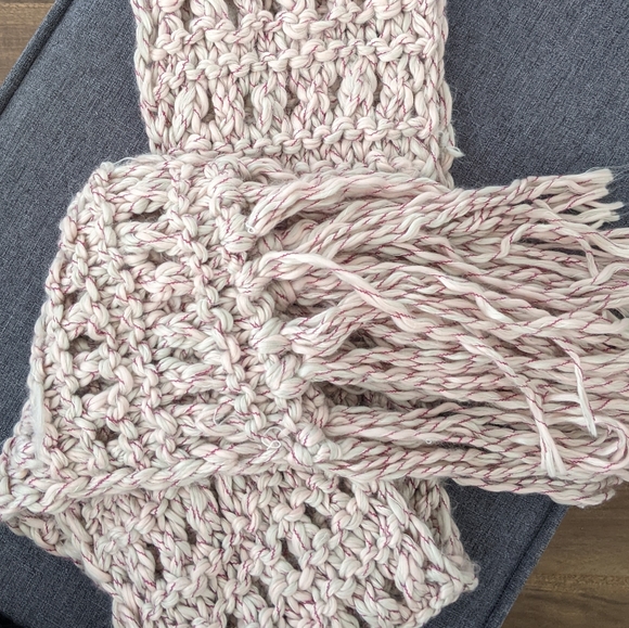 American Eagle Soft Chunky Scarf - Picture 3 of 5